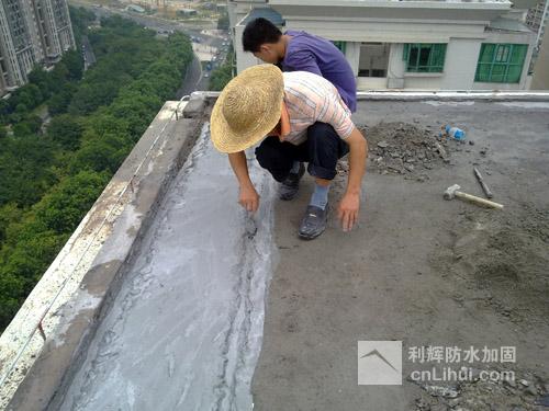 冬季<a href='http://m.tjbdyy.cn' target='_blank' title='防水施工'>防水施工</a>選材很重要 冬季<a href='http://m.tjbdyy.cn' target='_blank' title='防水施工'>防水施工</a>選材很重要